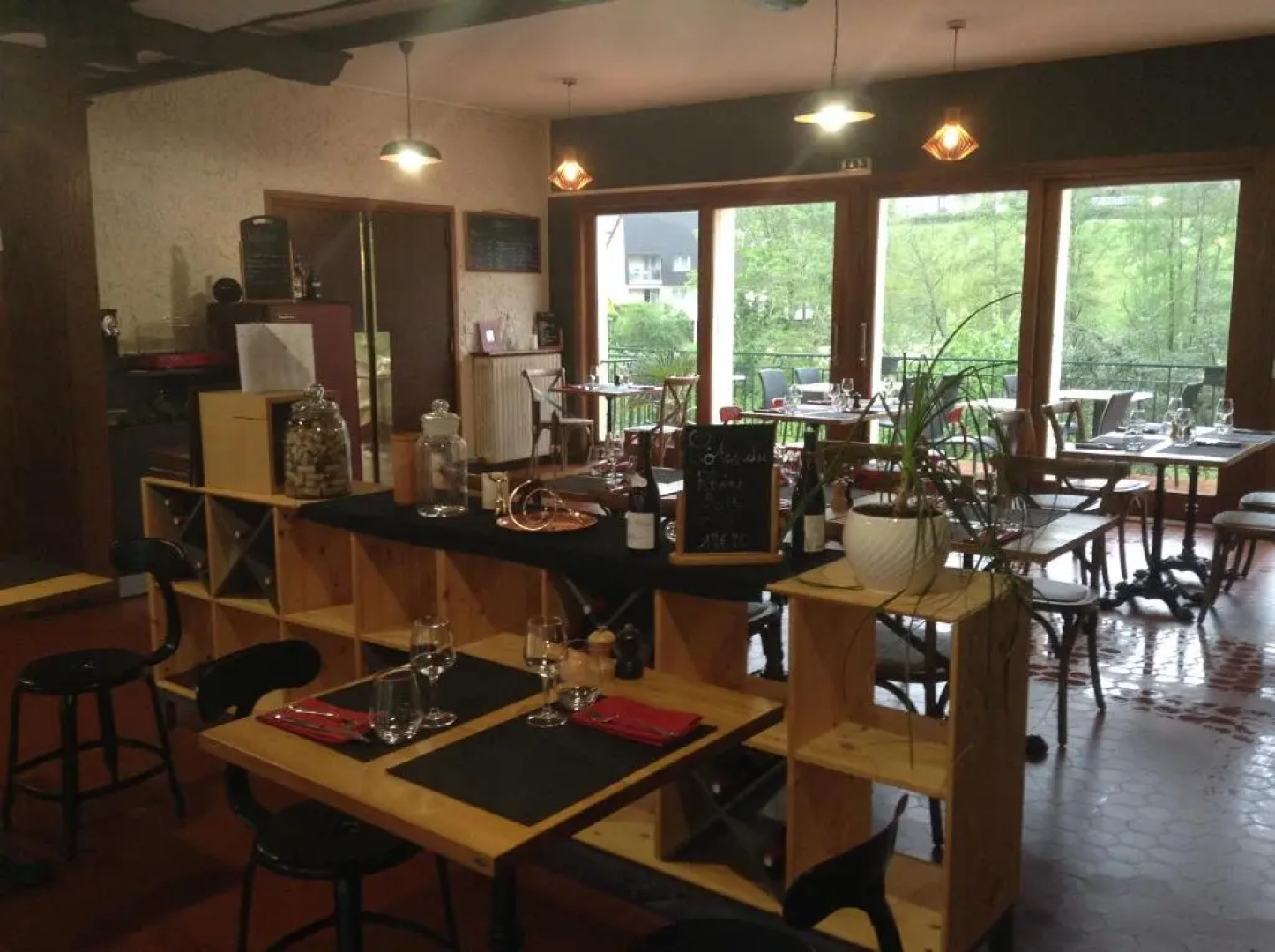 Hôtel Restaurant Ambroise