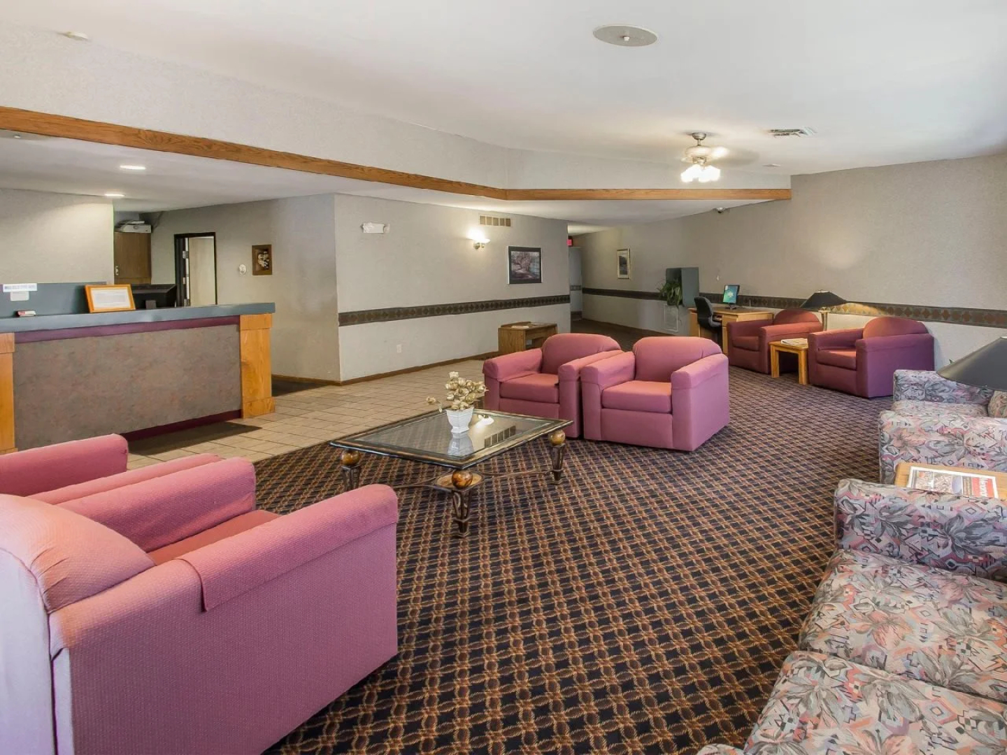 Econo Lodge Inn & Suites Menomonie
