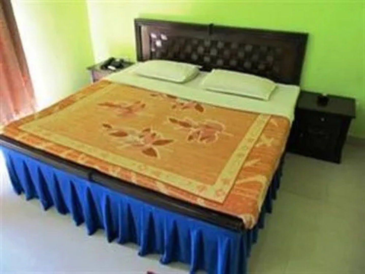 Jessica Saffron Beach Resort