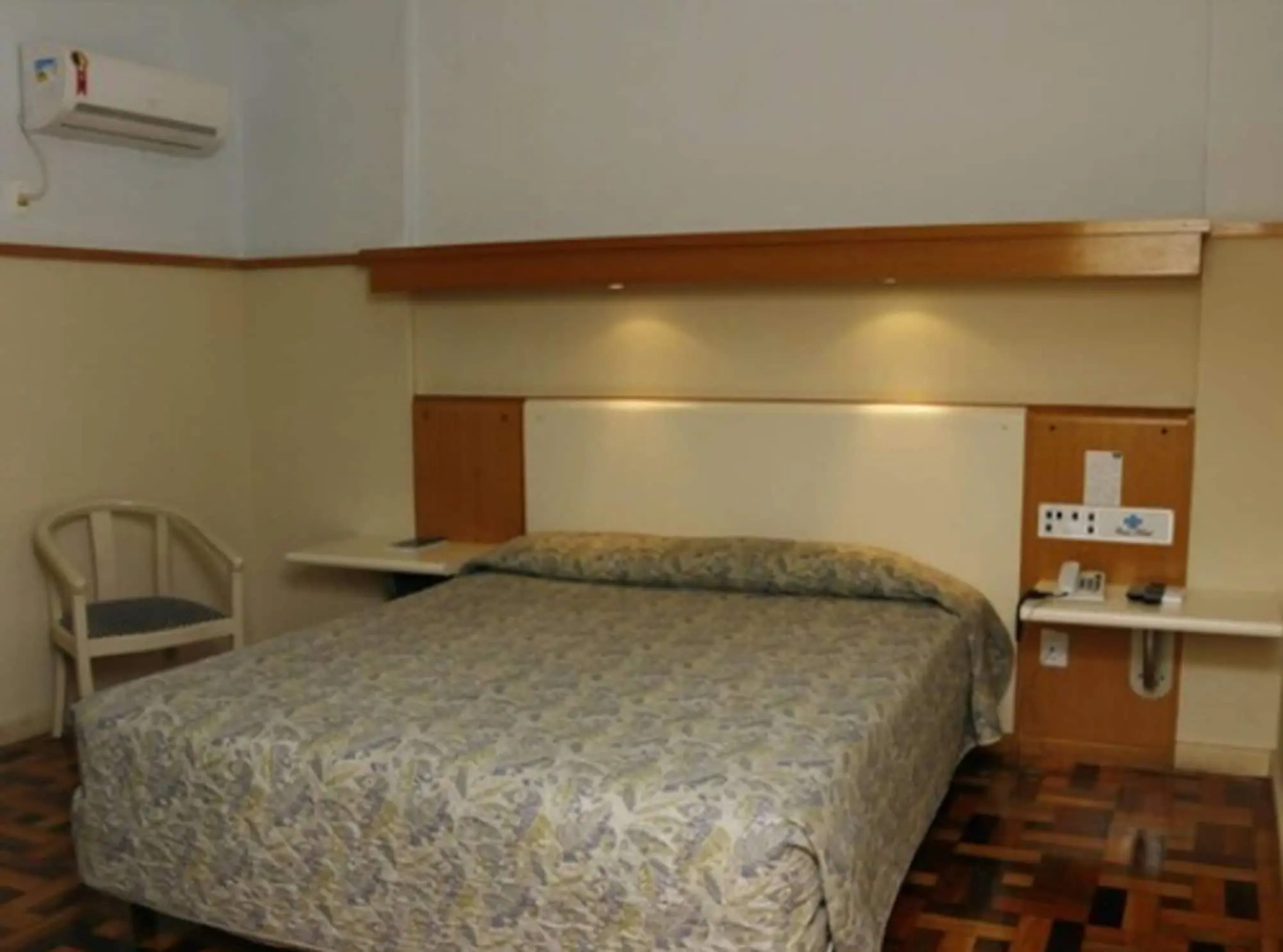 Oscar Hotel
