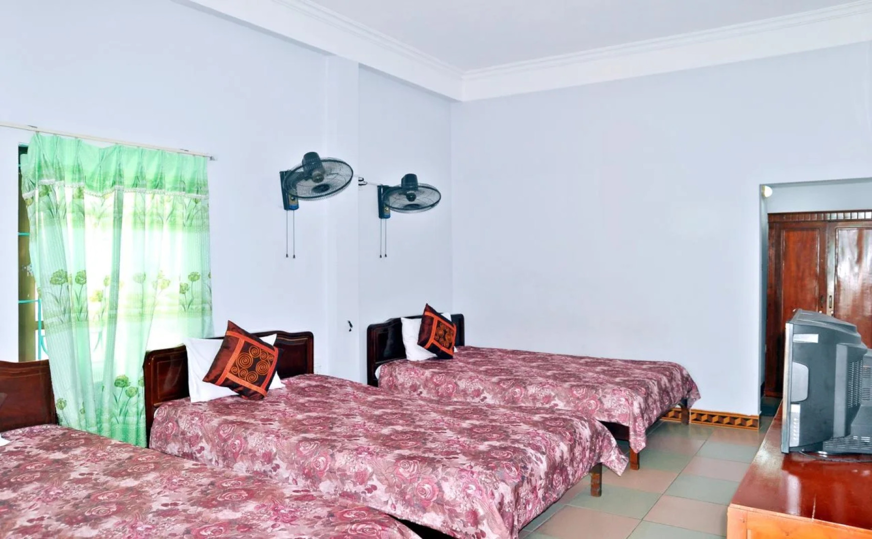 Halong Bay View Hostel