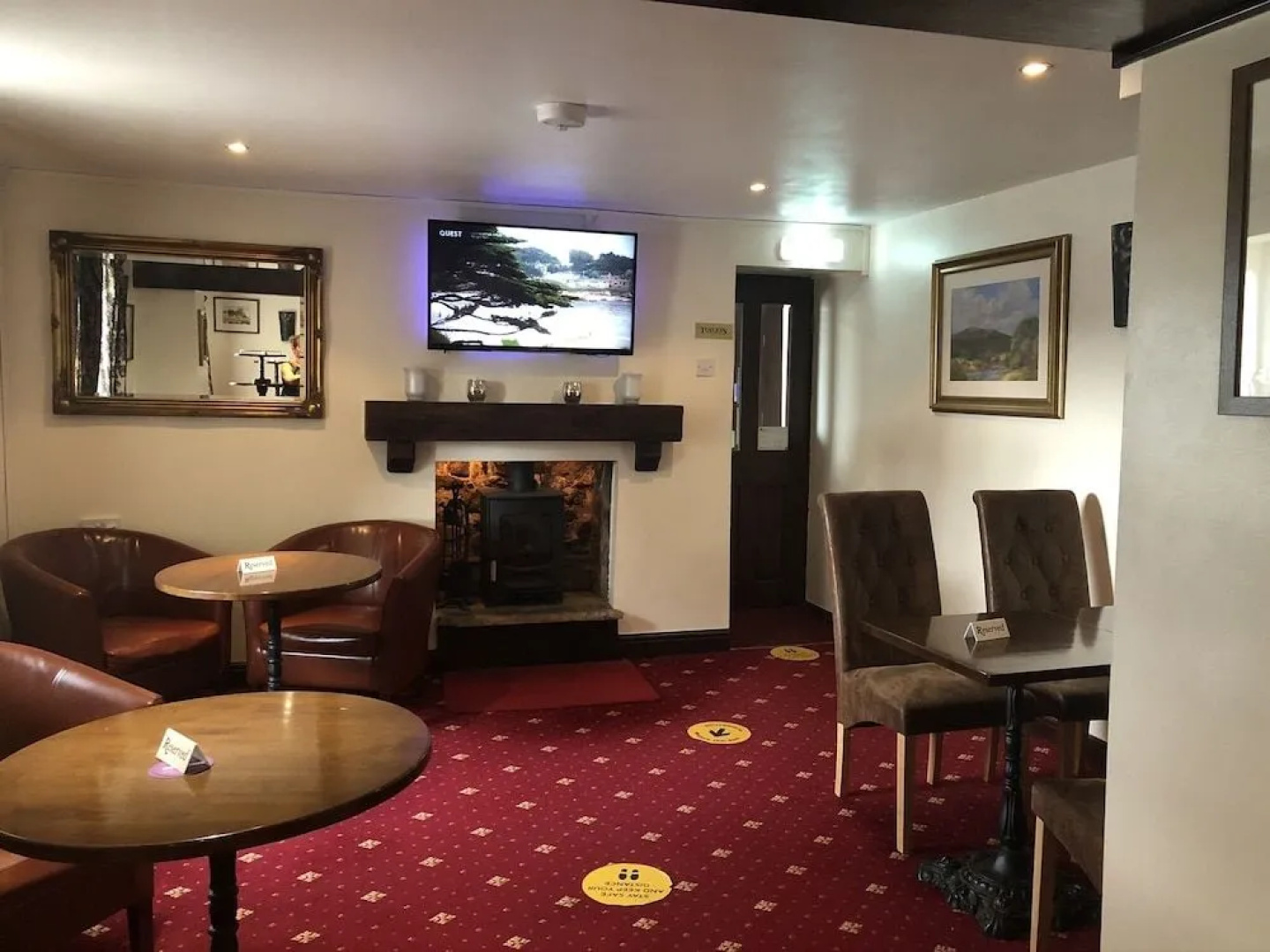 The Jug and Glass Inn