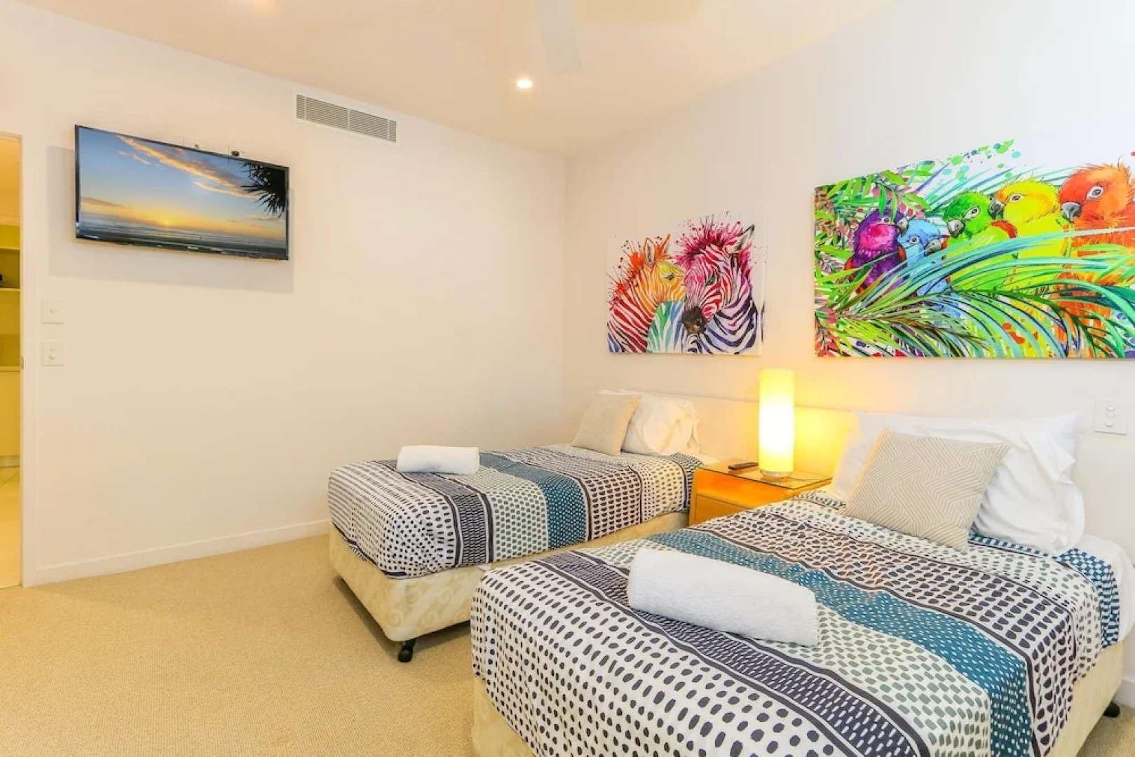 Azura Ocean View Holiday Apartment