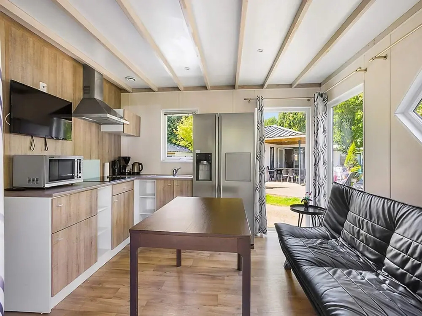 6 Person Holiday Park Home in Hesselager