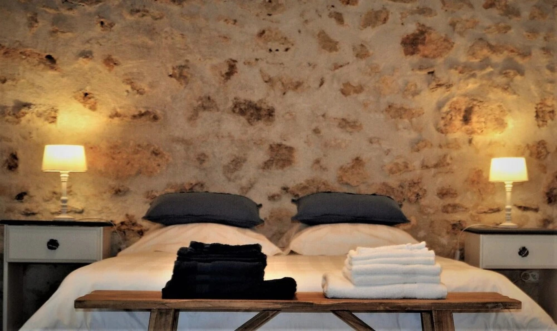 La Grange De L’etang Des Faures