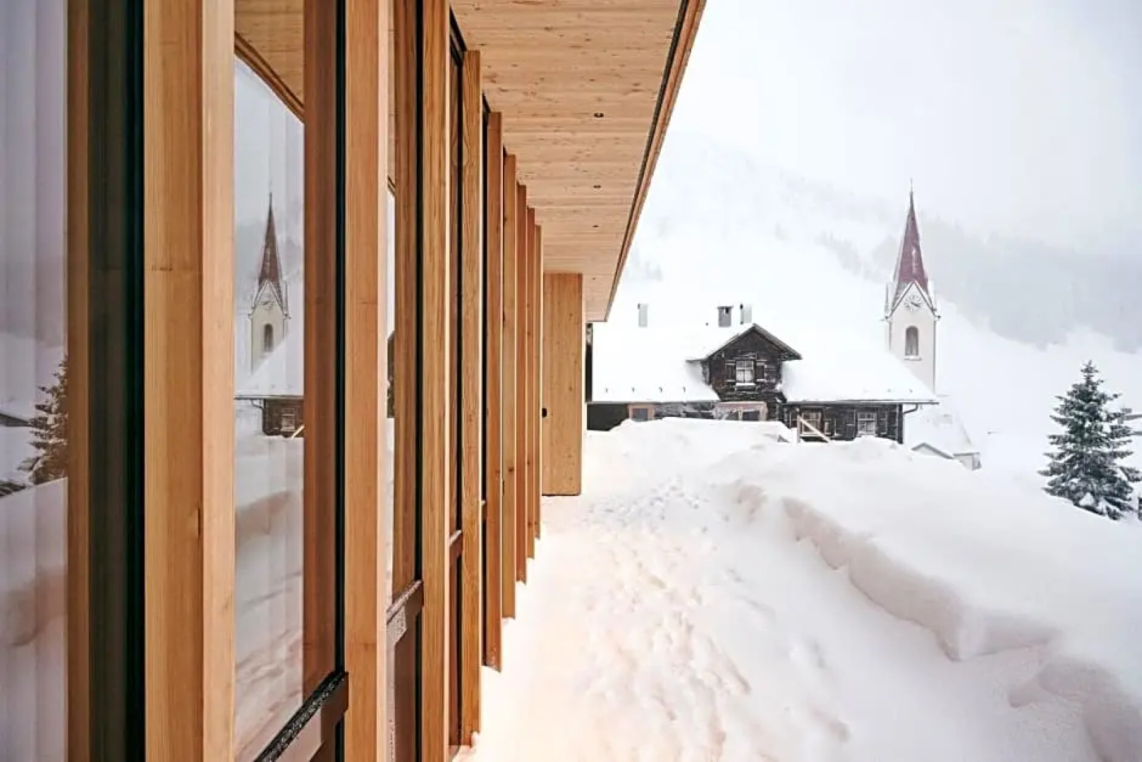 Warth52-W52 Apartments