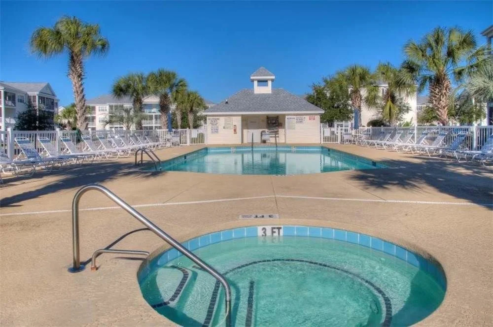 Carolina Keys 807 2 Br condo by RedAwning