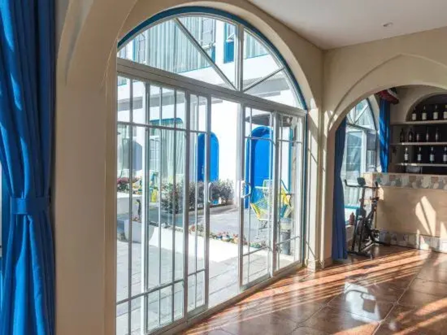 Haishu Boutique Holiday Lake View Inn