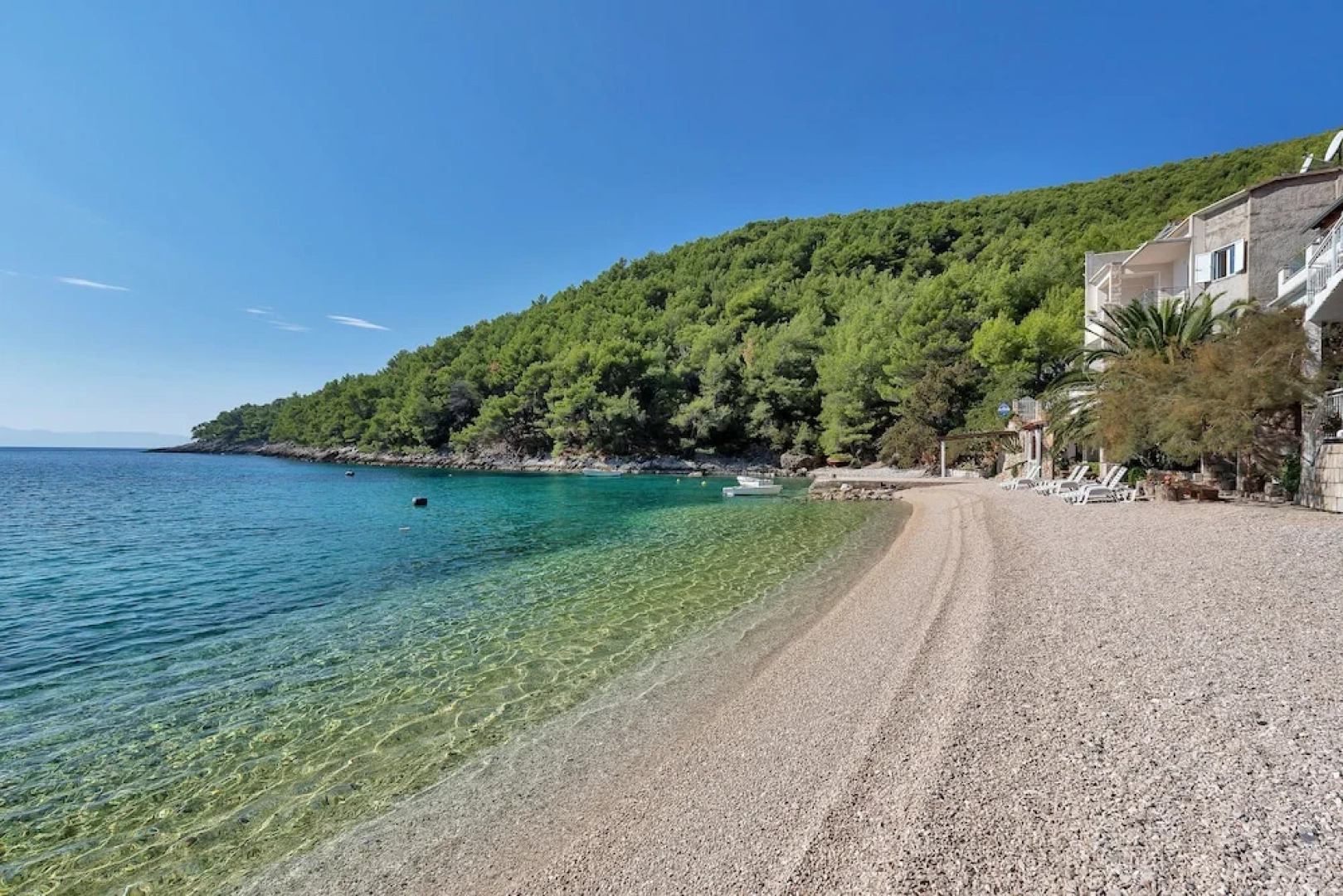 Apartments Robinzon Milivoj