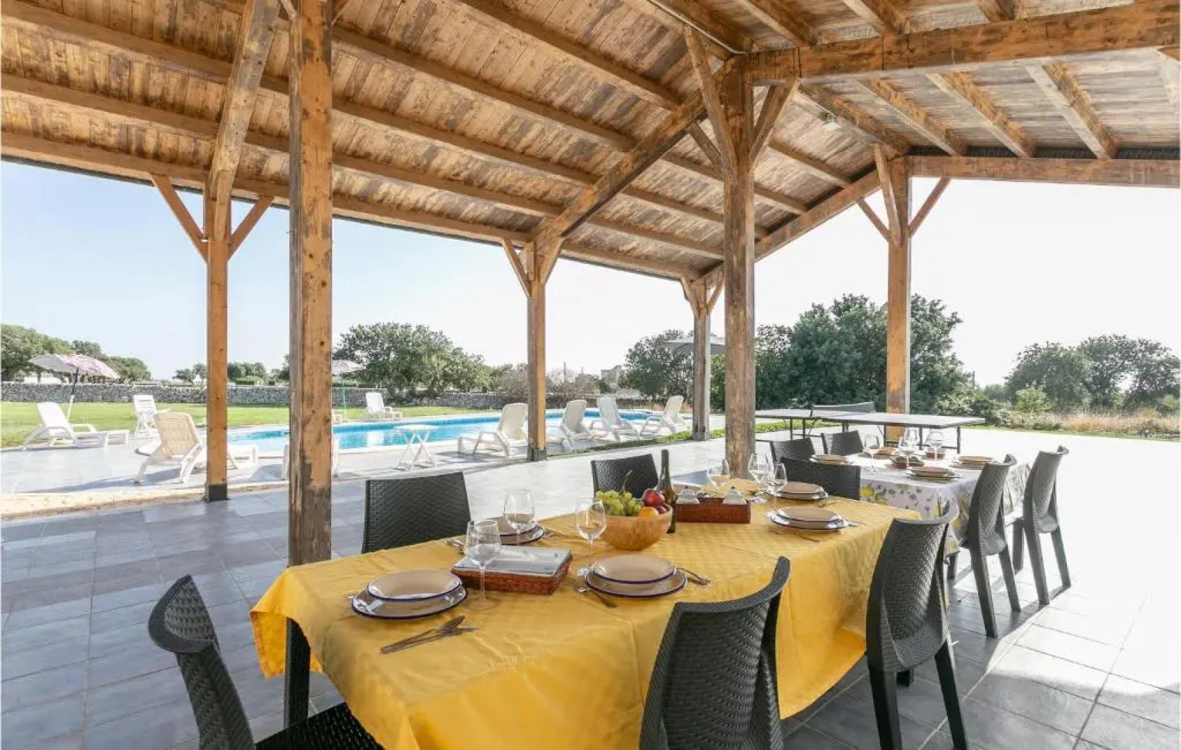 Stunning Home in Ragusa With 6 Bedrooms, Private Swimming Pool and Outdoor Swimming Pool