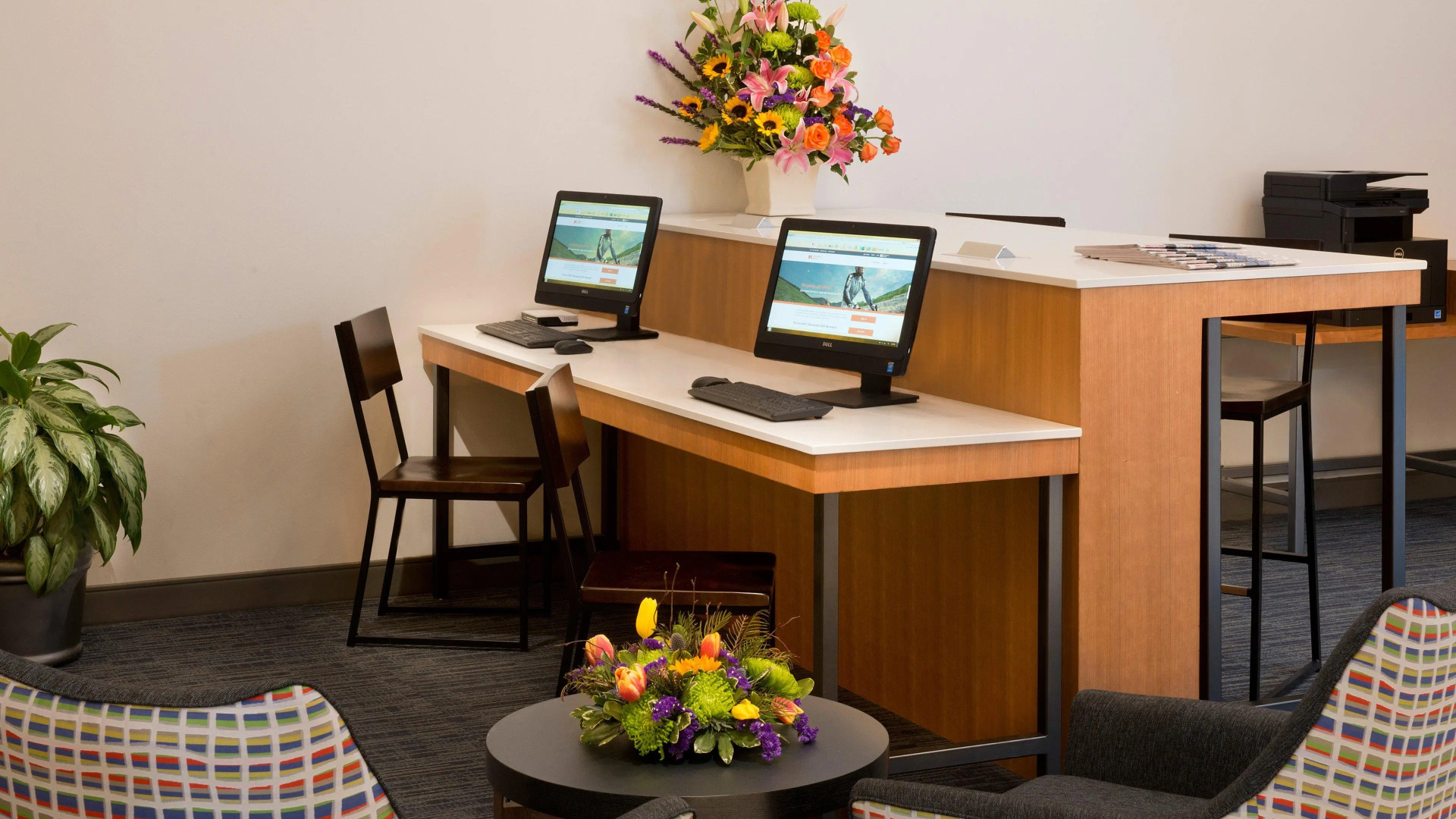 Holiday Inn Express Nashville Airport by IHG