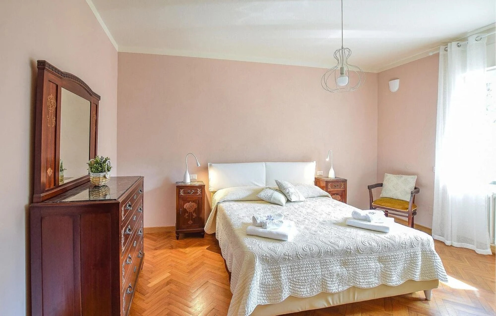 Nice Apartment in Borgo a Mozzano With Wifi and 2 Bedrooms