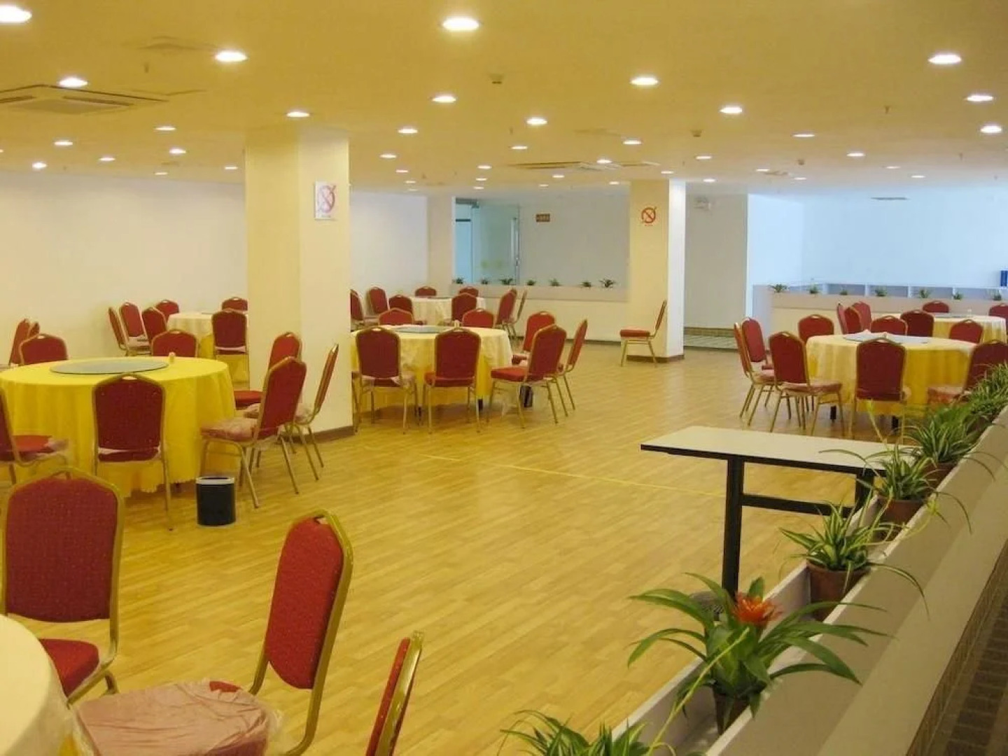 Super 8 Hotel Yangzhou Jiang Yang Xi Lu