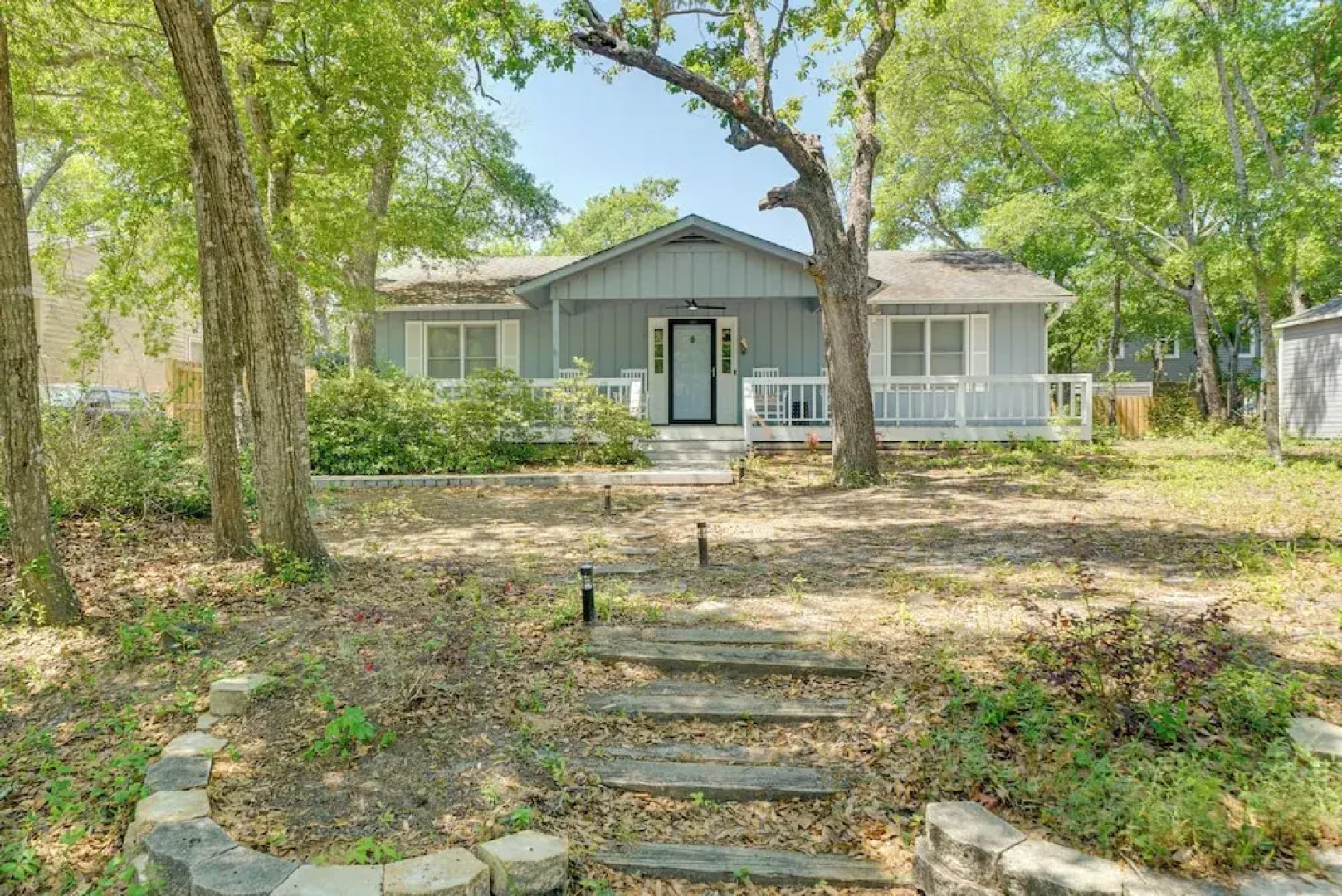 Oak Island Home w/ Spacious Backyard & Porch