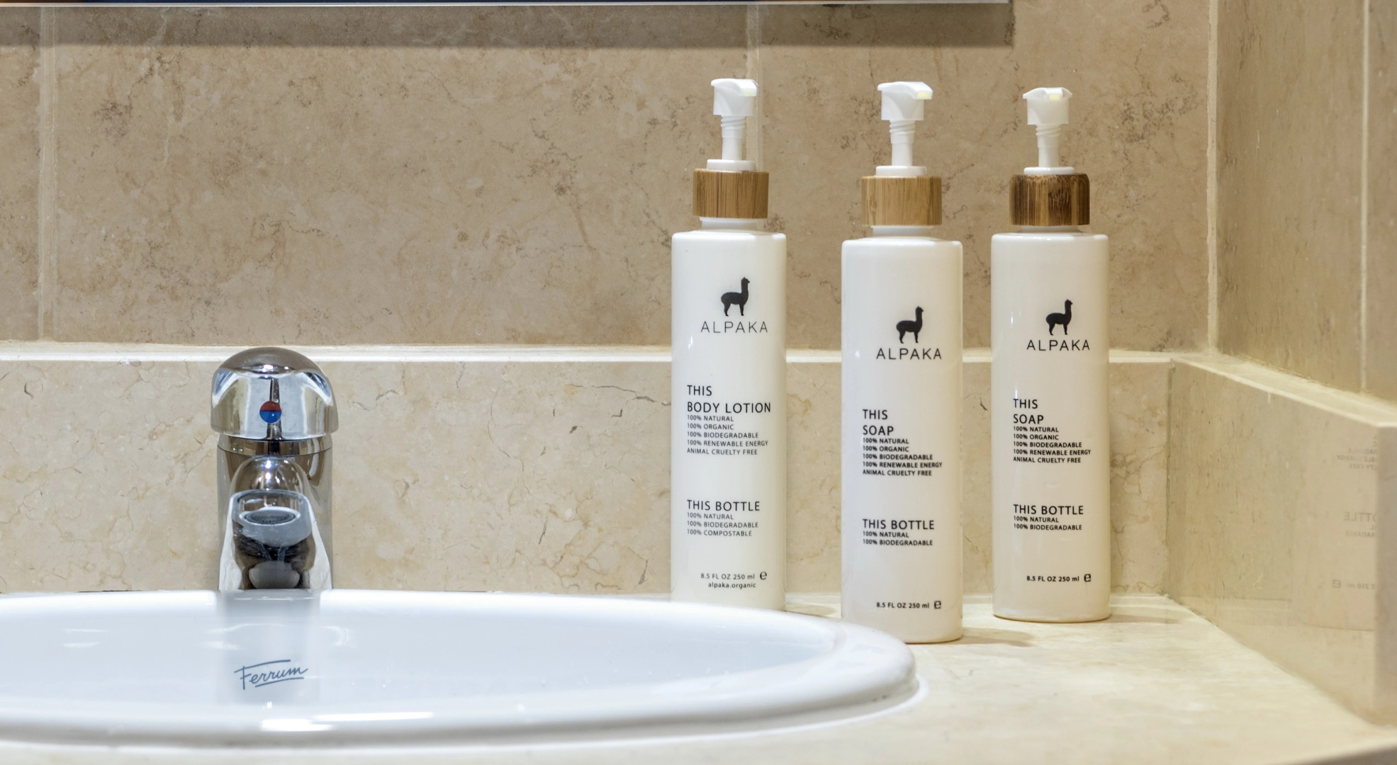 Rio Serrano Hotel + Spa