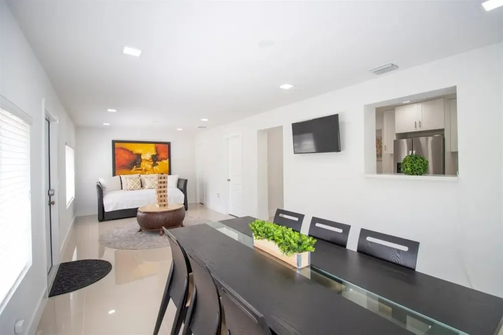 Like New Miami Springs Family Home