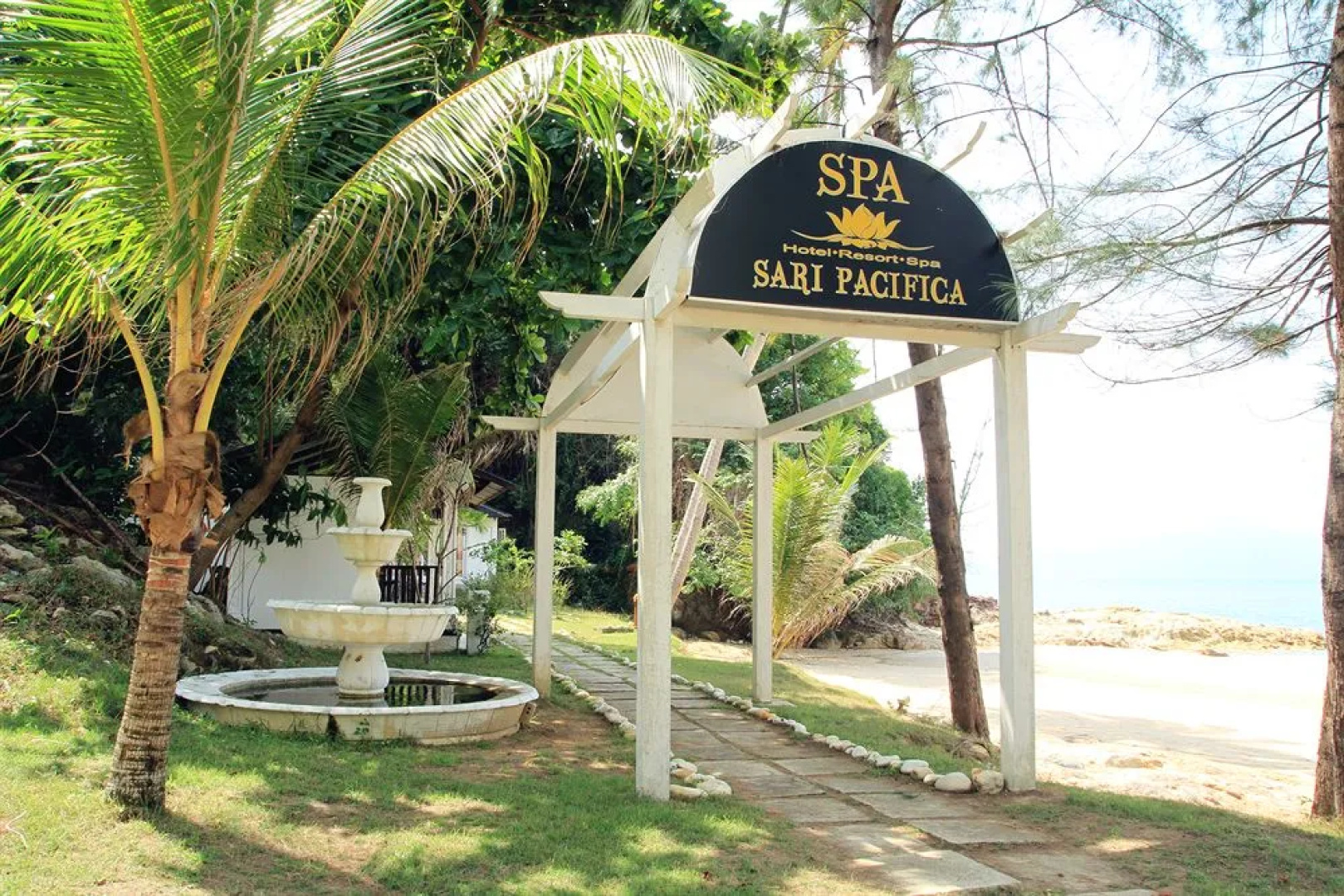 Sari Pacifica Resort & Spa Sibu Island