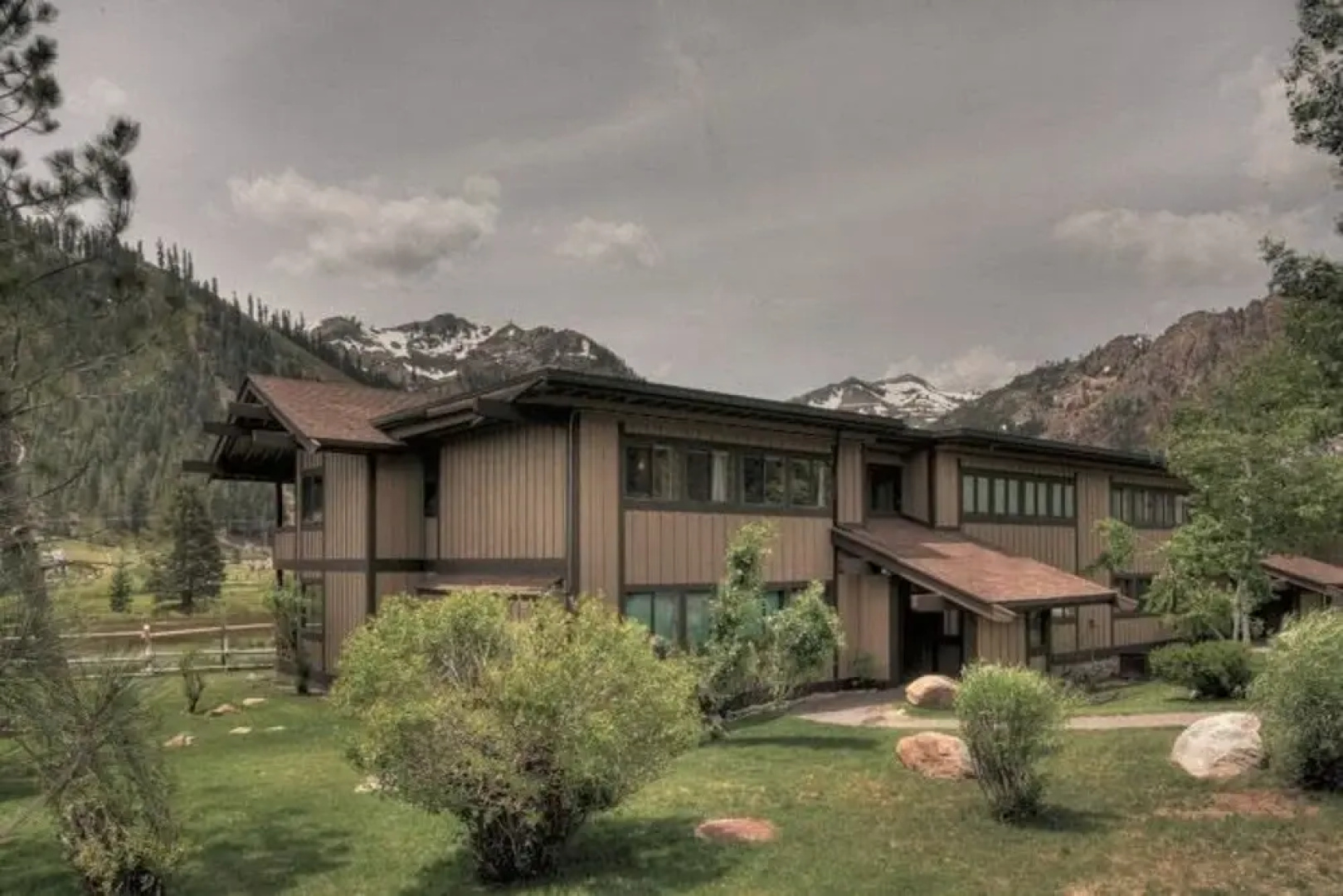 Resort at Squaw Creek Studio 806