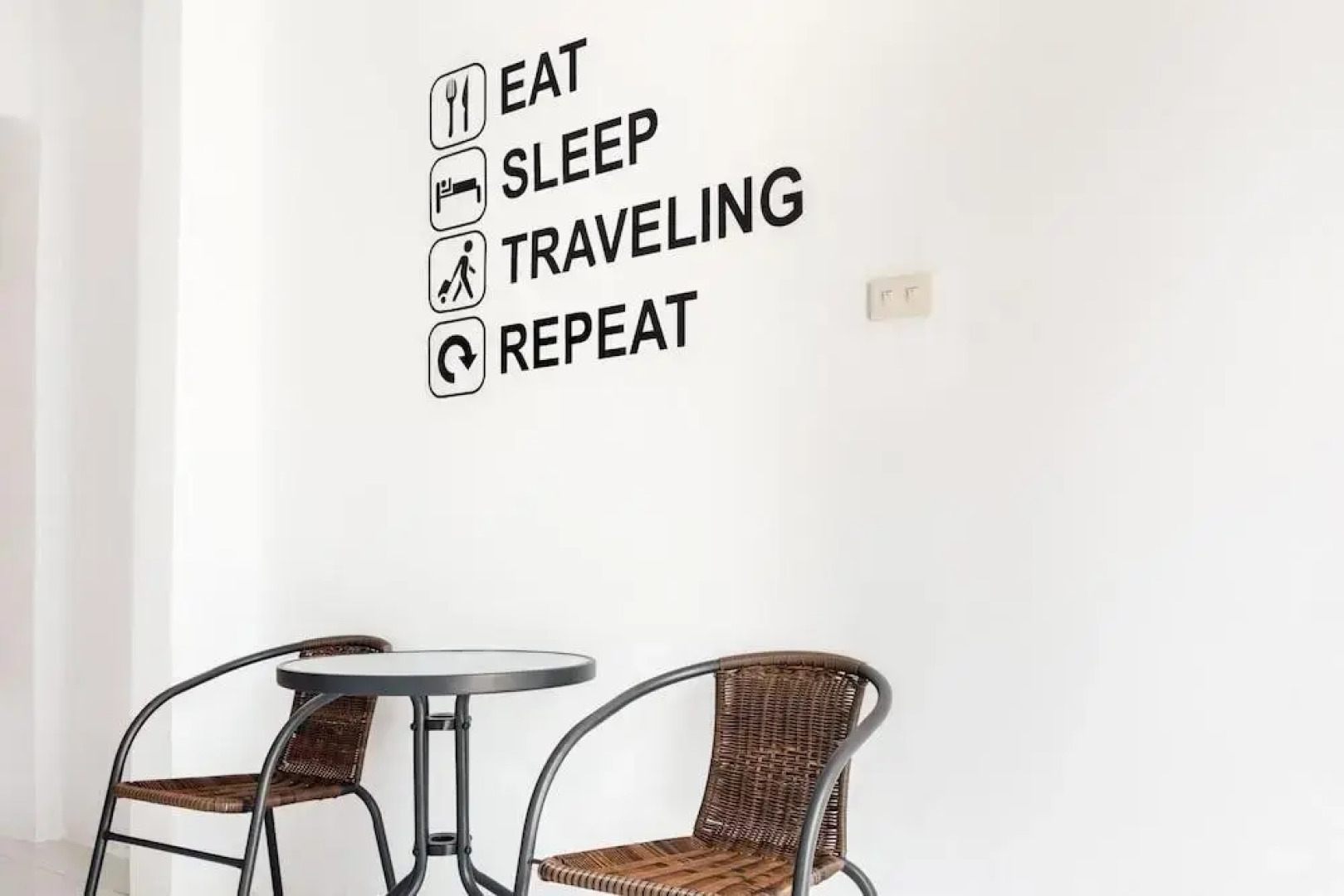 33 Avenue by OYO Rooms