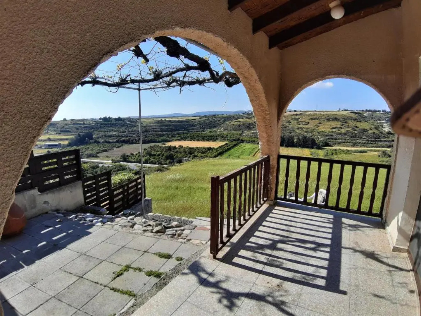 ARODAFNI HOUSE. Unique views and amazing sunsets.