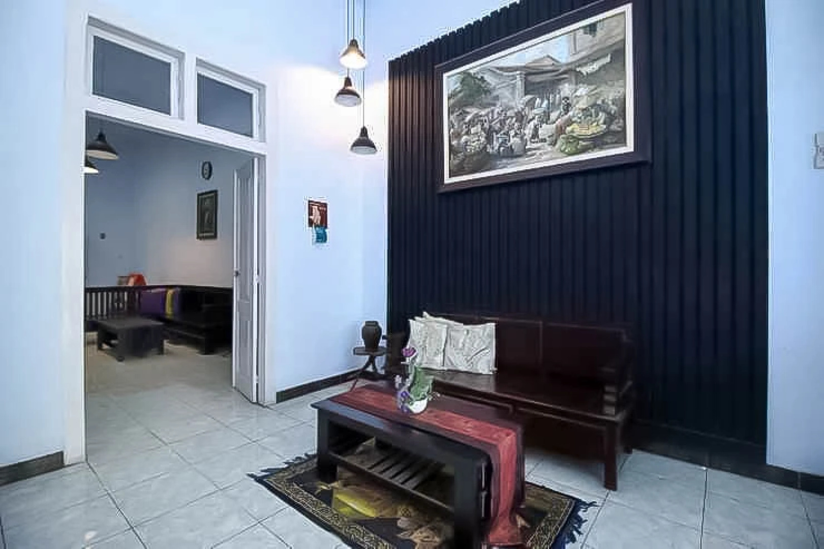 RedDoorz near Stasiun Lawang