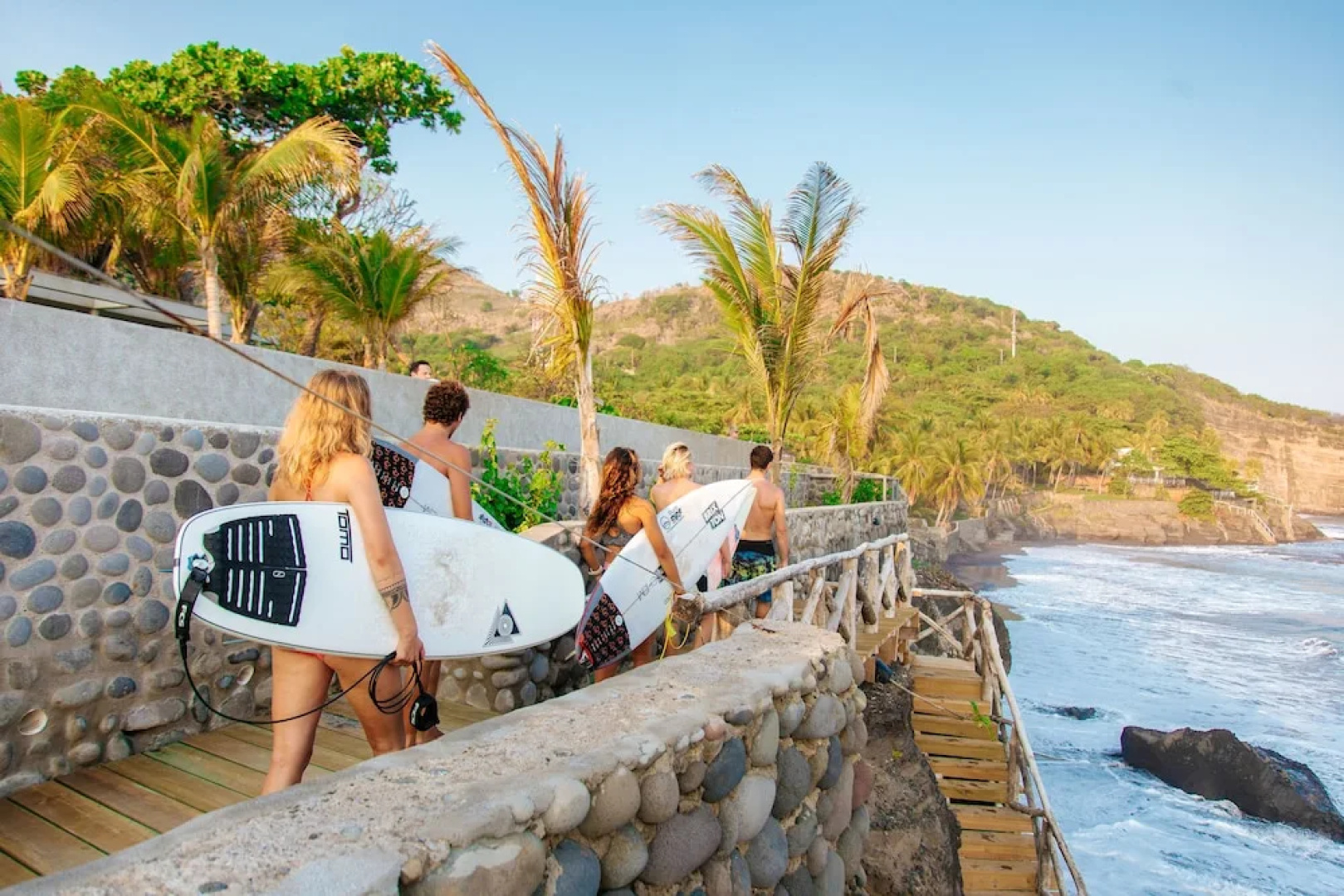 Puro Surf Hotel and Academy