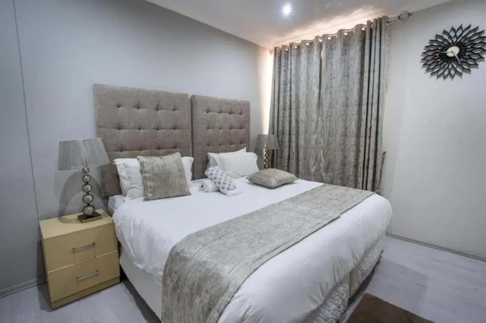 Point Waterfront Apartments