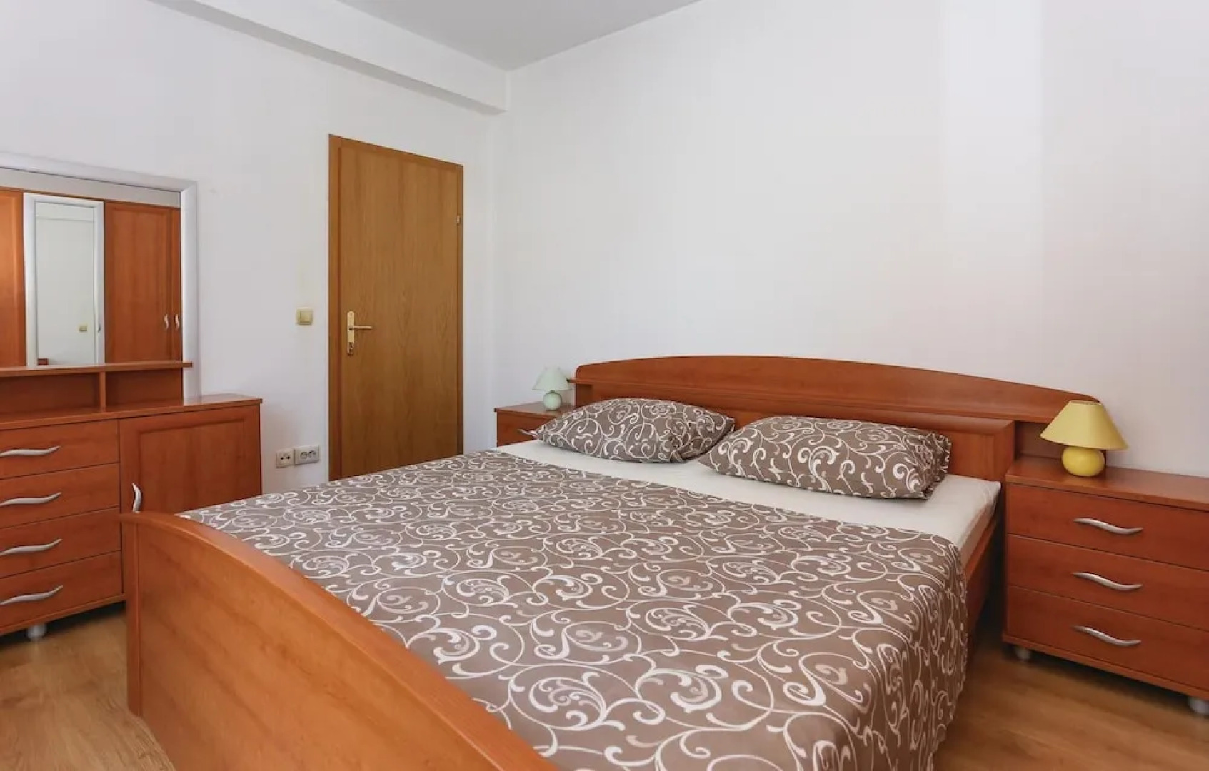 Awesome Home in Kastel Novi With Wifi and 6 Bedrooms