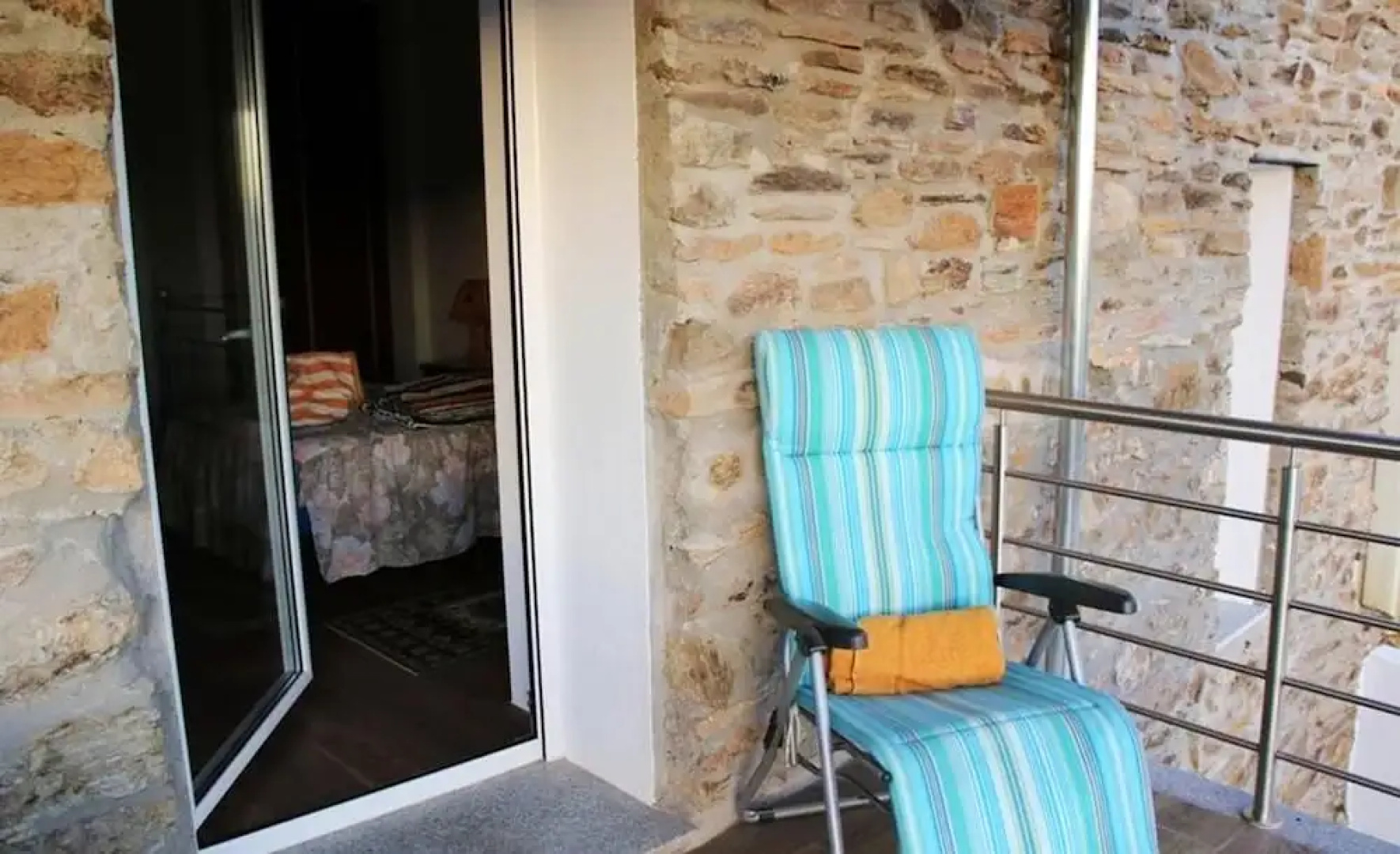 House With 2 Bedrooms in Faílde, With Enclosed Garden Near the Beach