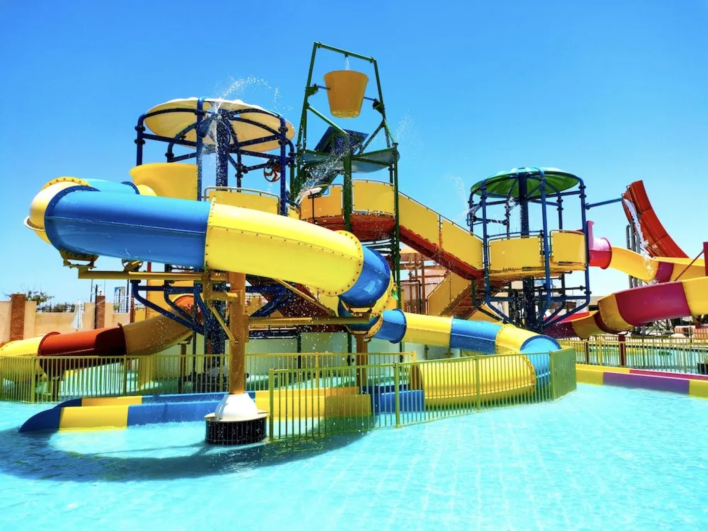 Marseilia Aqua Park Alam Al Roum