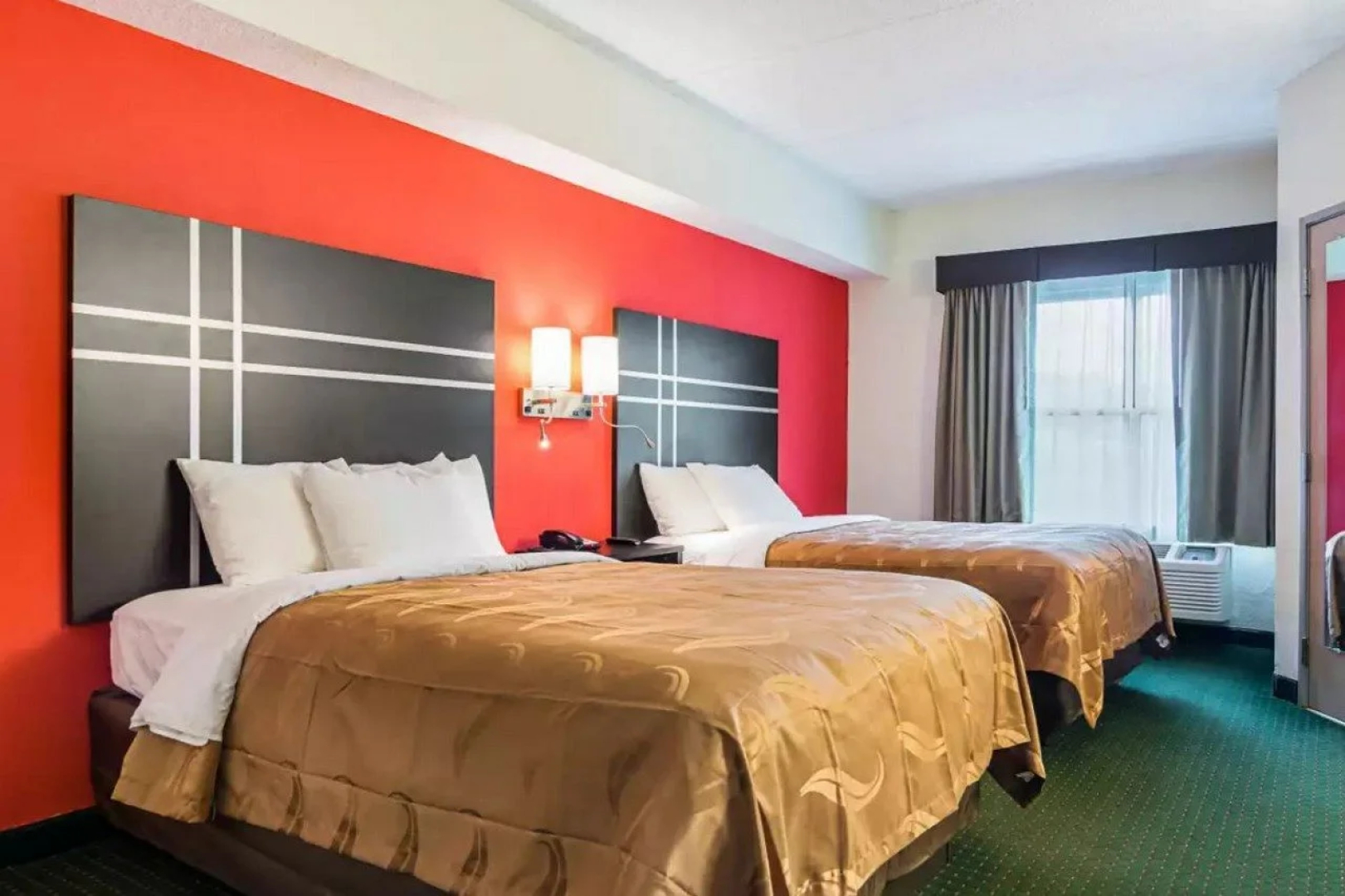 Quality Suites Atlanta Airport East