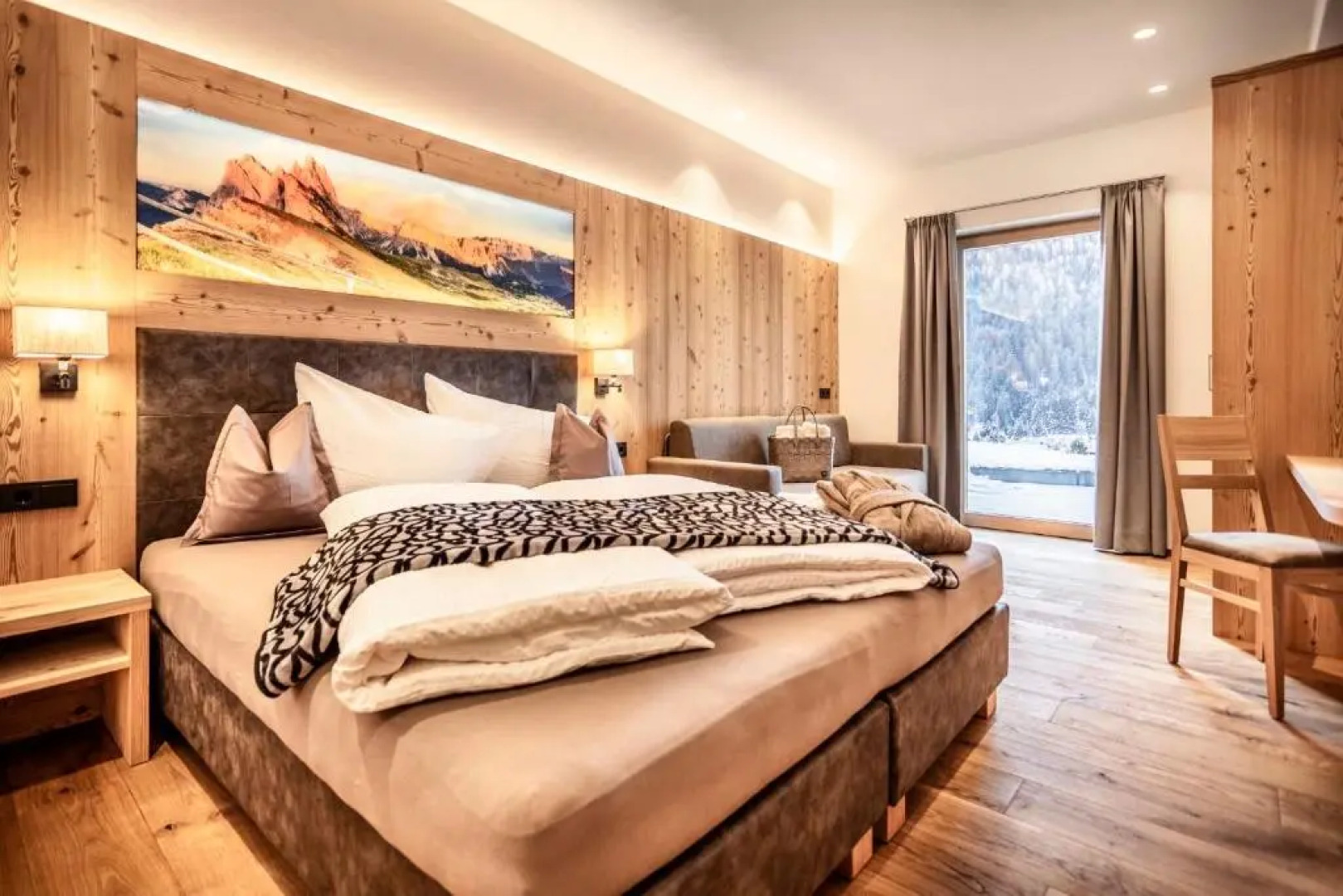 Luxury Chalet Plazola