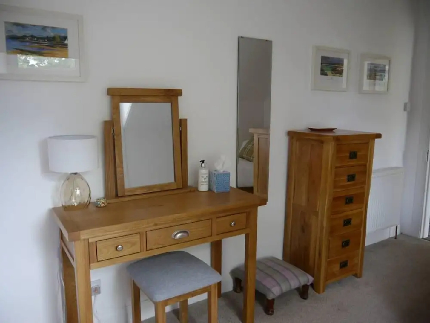 Beautiful 2-bed Apartment in Inverkip Great Garden