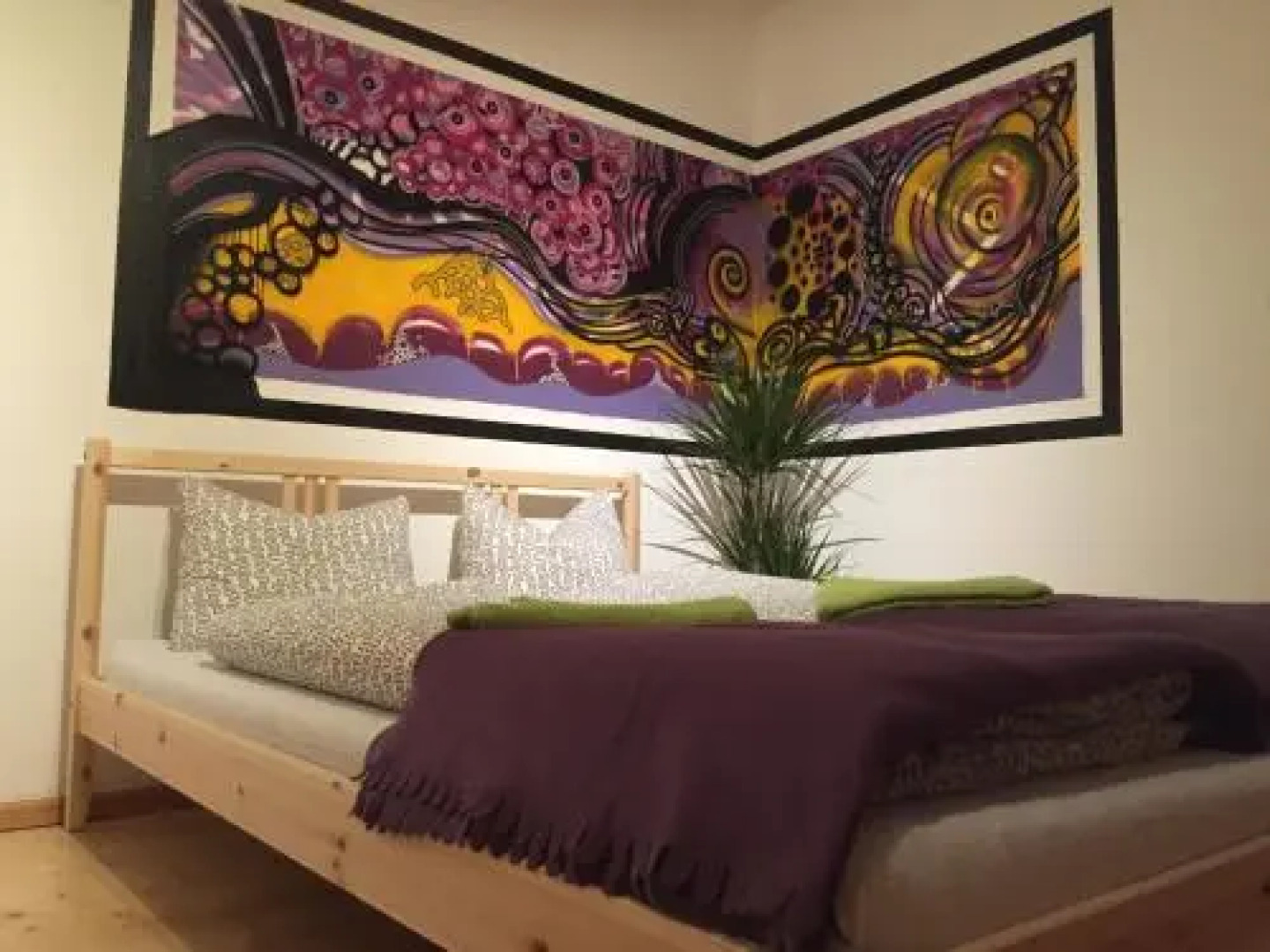 Jacks Lake & Mountain (JLM) Hostel