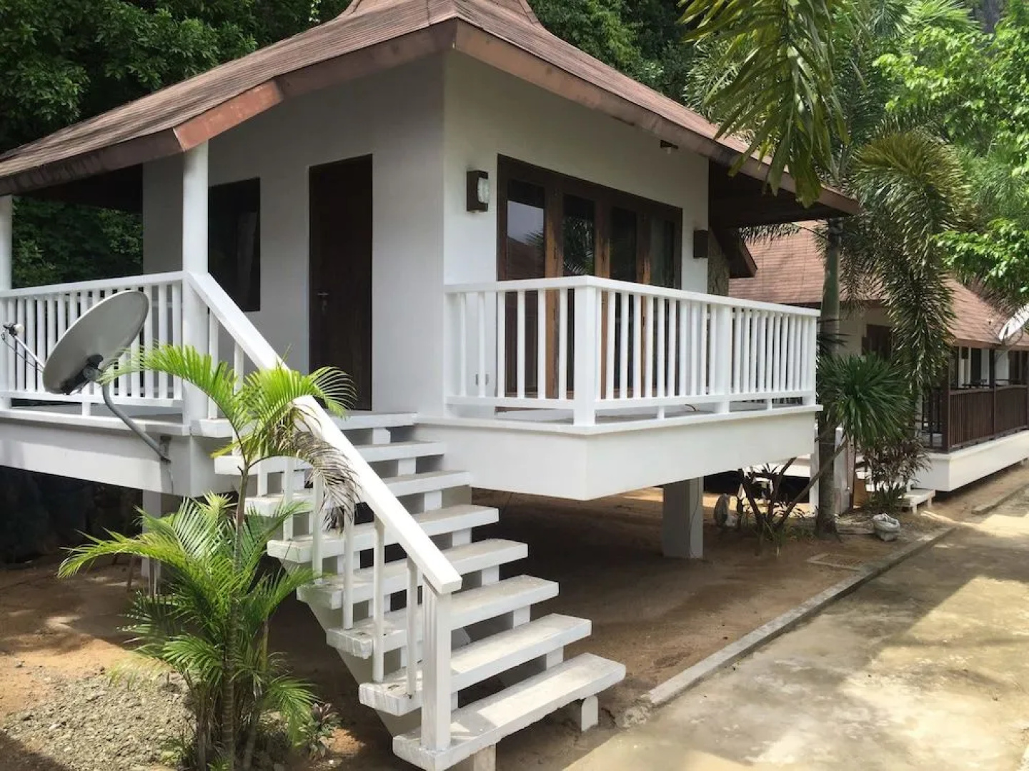 Hunongan Cove