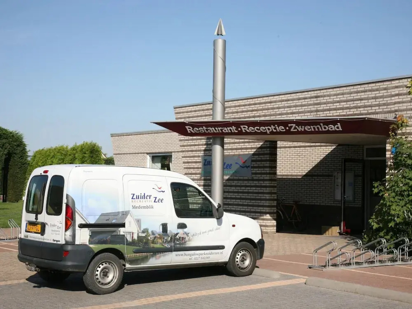 Chic Stay by the Water