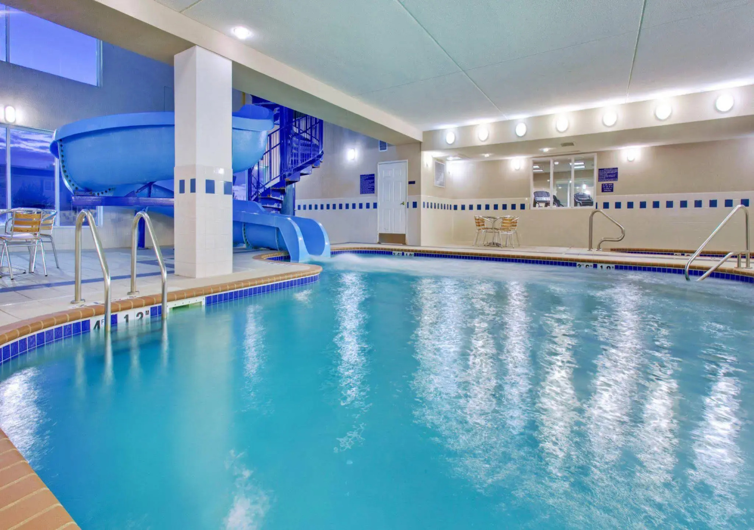 Holiday Inn Express Hotel & Suites Dickinson by IHG