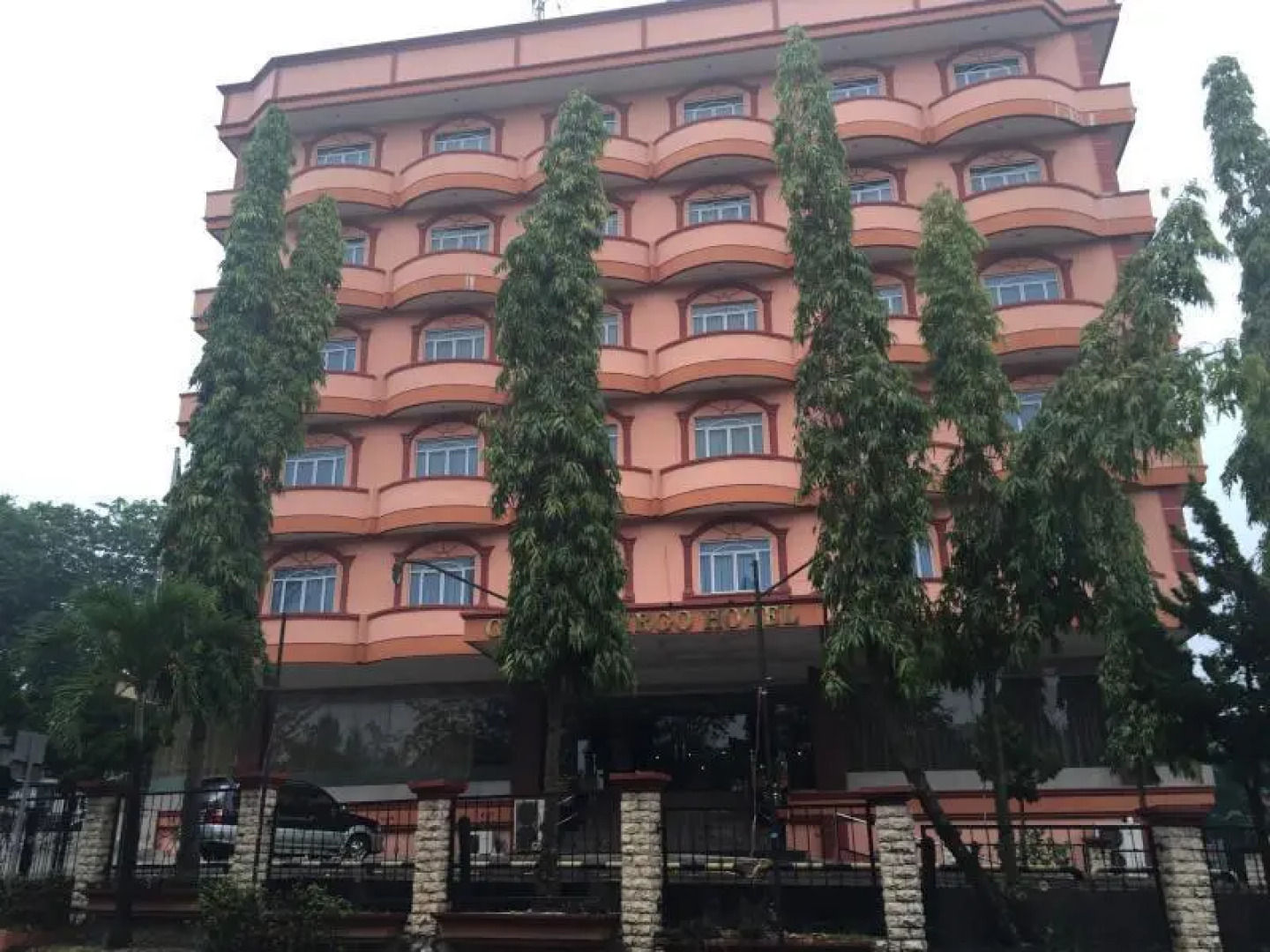 Golden Virgo Hotel