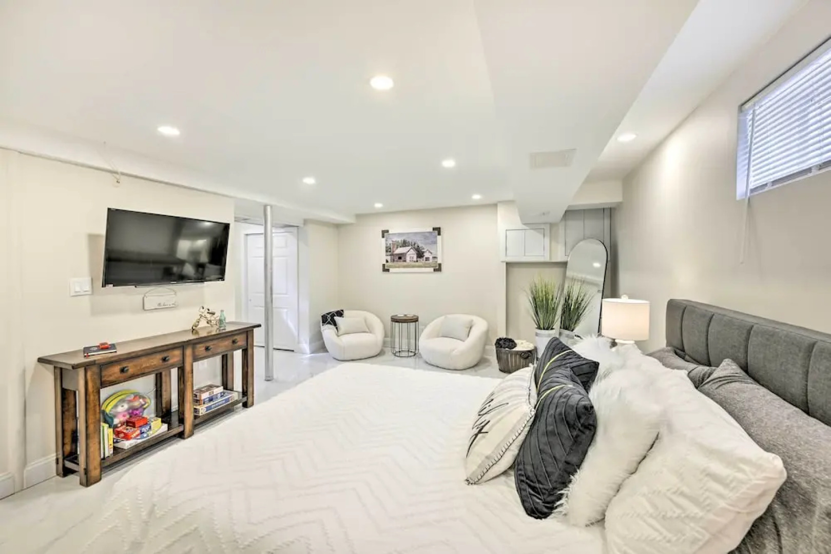 Elmont Studio Near UBS Arena, 19 Mi to Nyc!