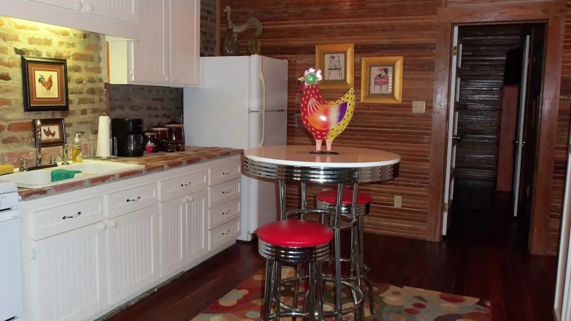 The Main Street Hotel