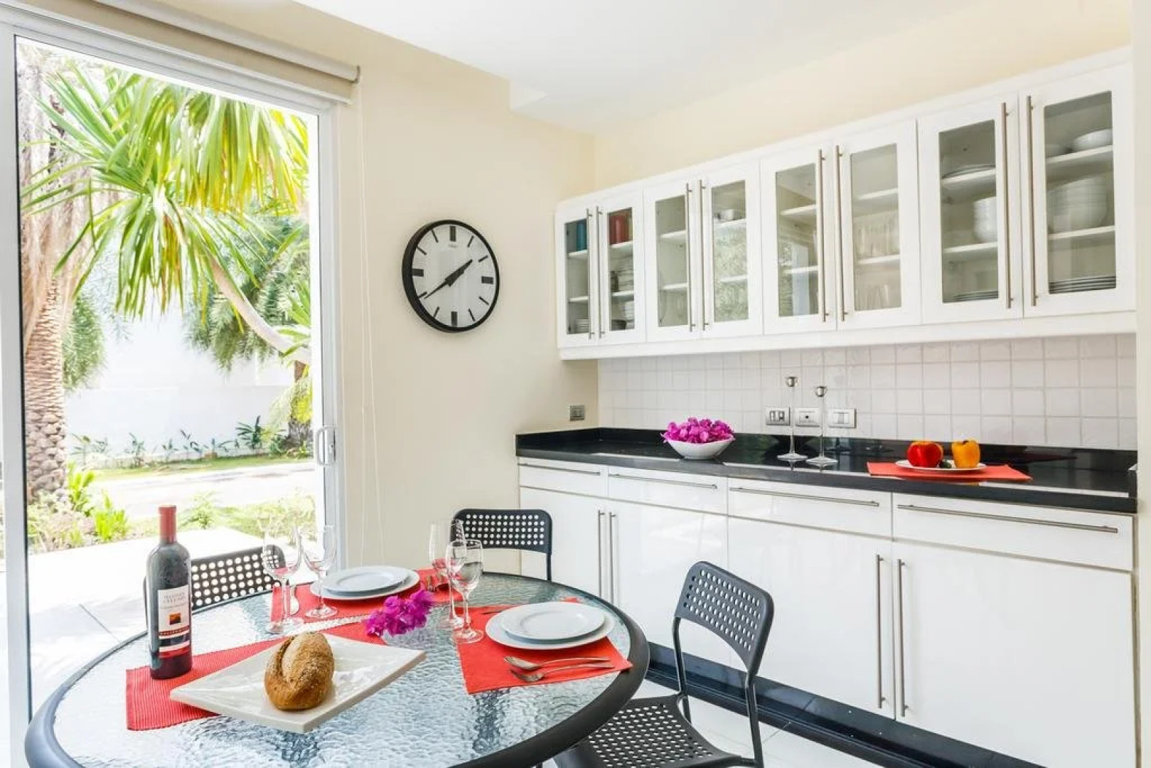 Kyerra Villa by Lofty