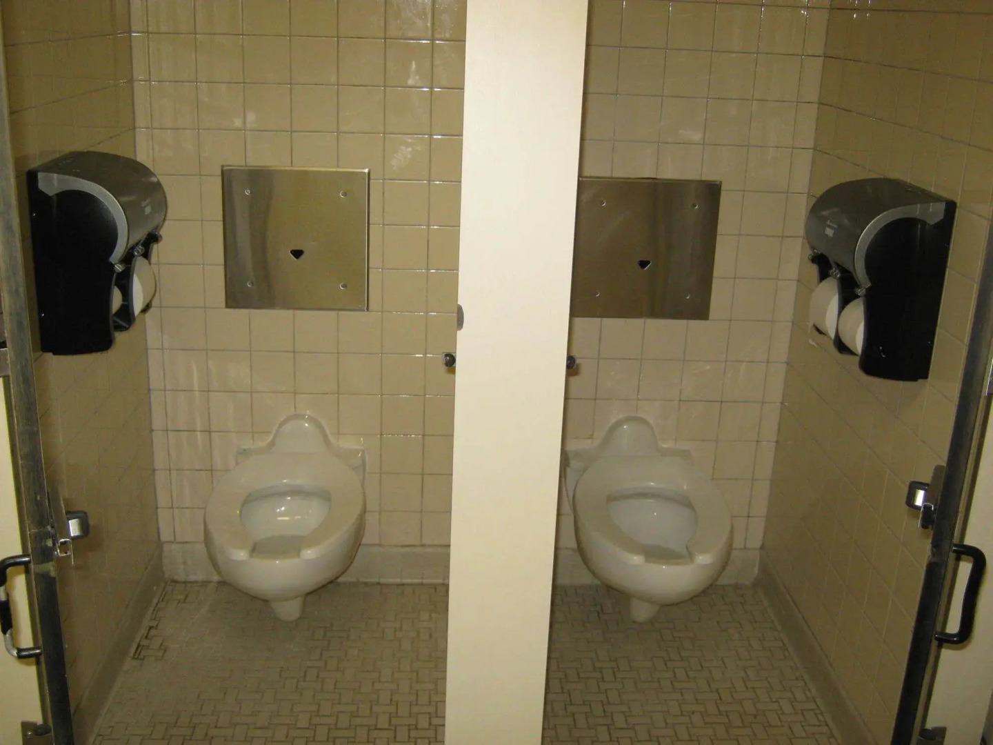 UNB Fredericton Summer Hotel