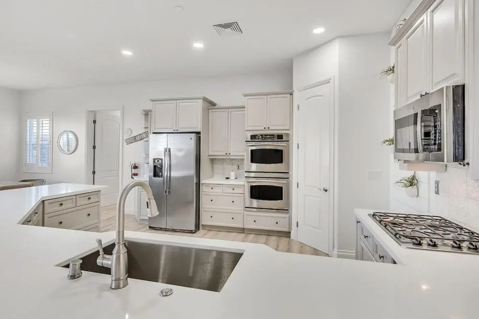 Villa Oasis A Stunning Pool Experience Minutes to Vegas Strip Spa Waterfall RV Parking 5 Bedrms 6 Beds 1 Story