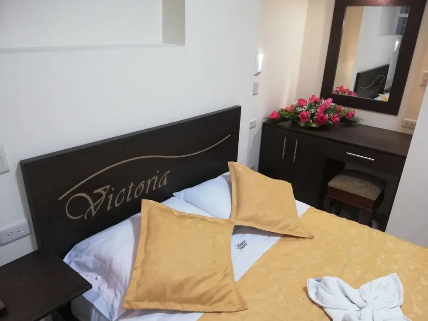 Victoria Suites Hostal