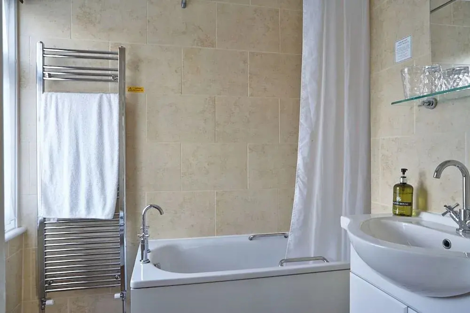 Little Hayes B&B / Guest House