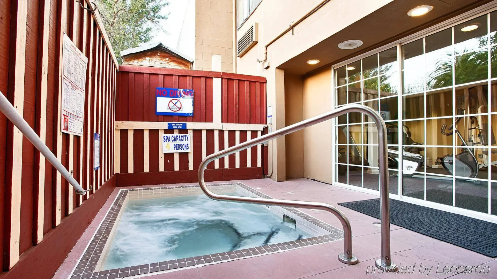 Best Western Plus Executive Suites
