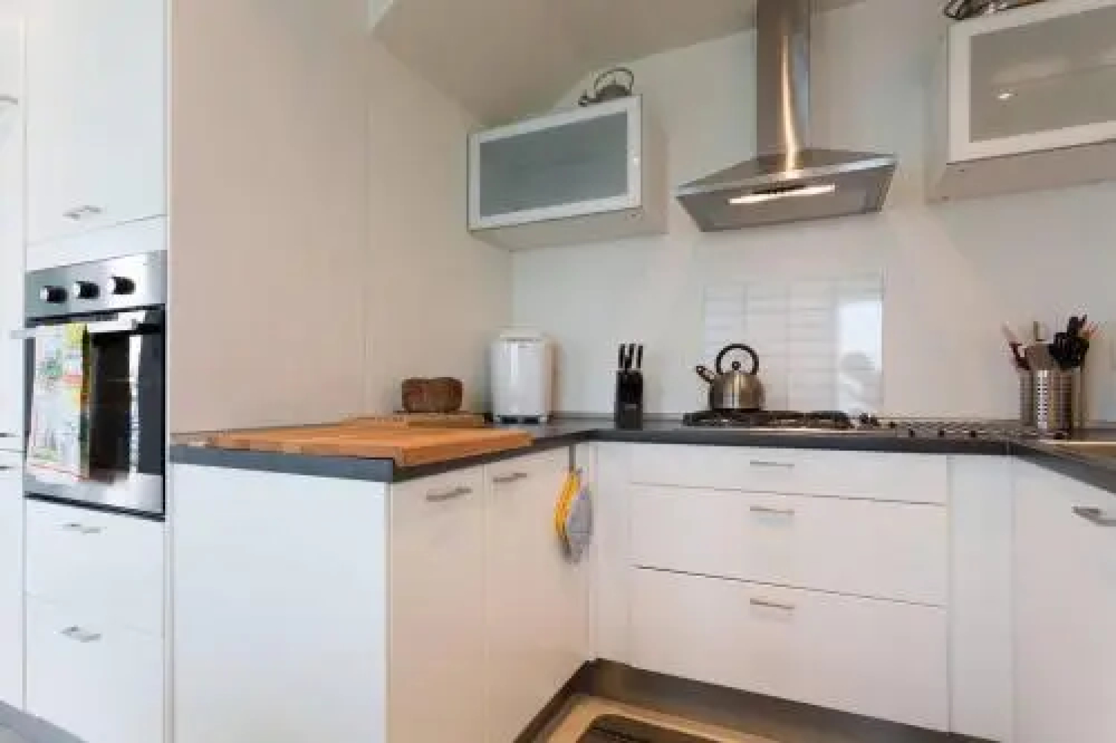 3 bed villa in the Italian Lakes with lake views