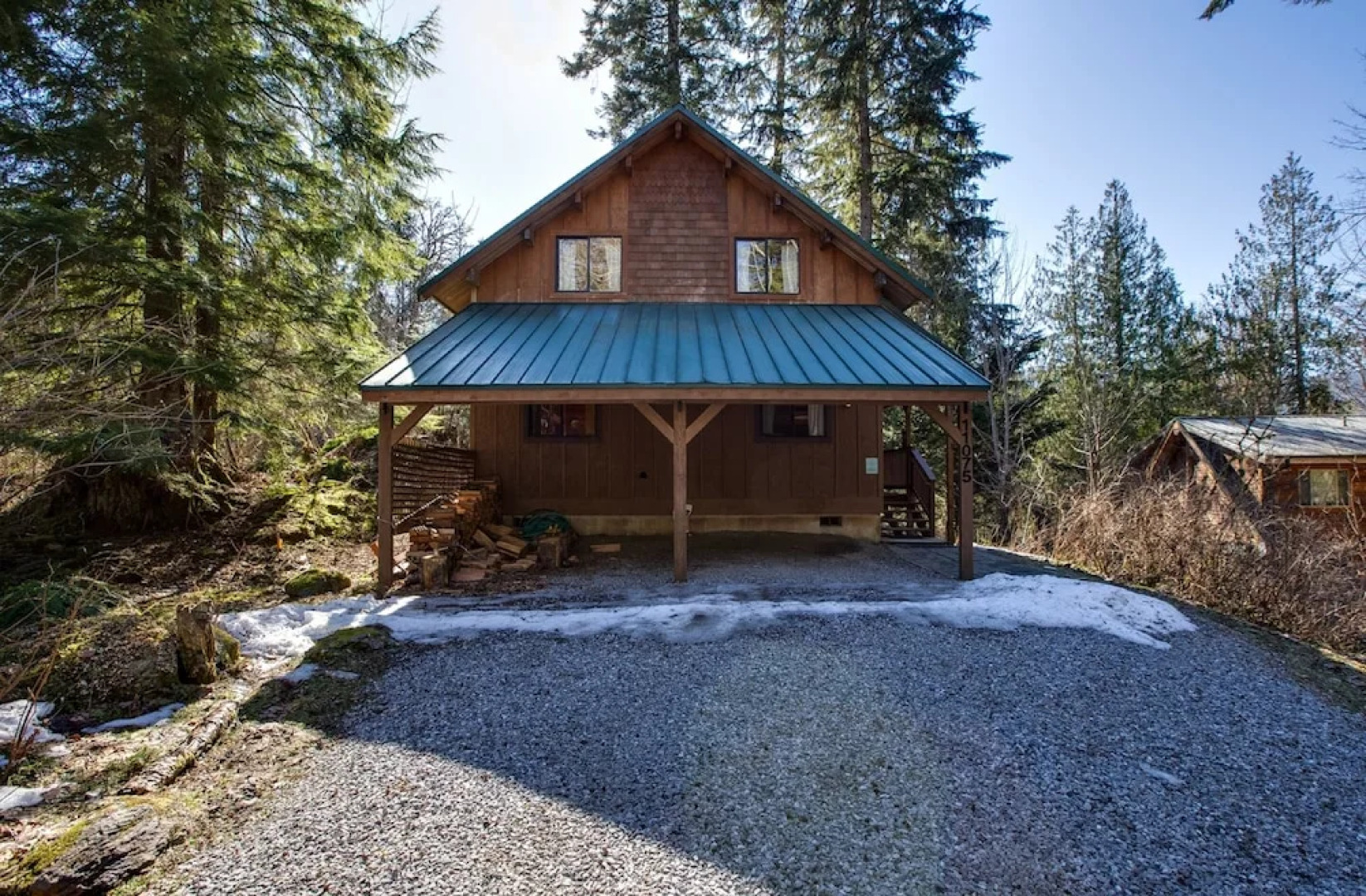 44MBR - Hot Tub- Pets Ok - WiFi - BBQ - Sleeps 6