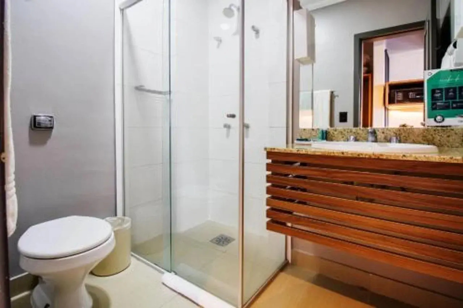 Hotel Deville Business Maringá