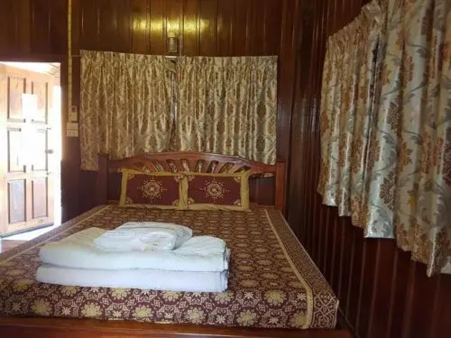 Saen Sook Resort